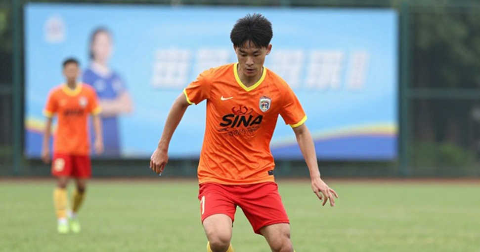 Việt Nam mất Xuân Son trước trận gặp Thái Lan: điểm mù nằm ở hàng thủ