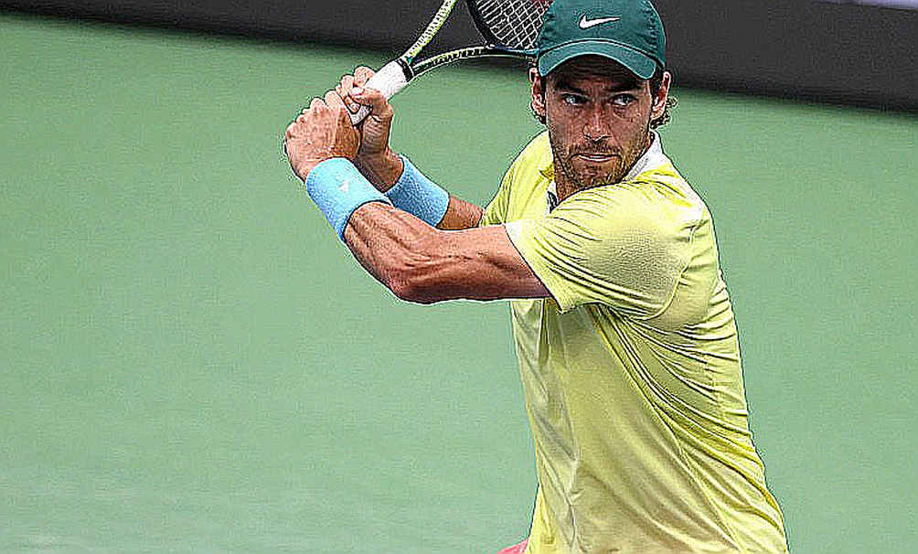 De Minaur và trận thắng 56 phút ở Brisbane: điều bảng tỷ số không kể