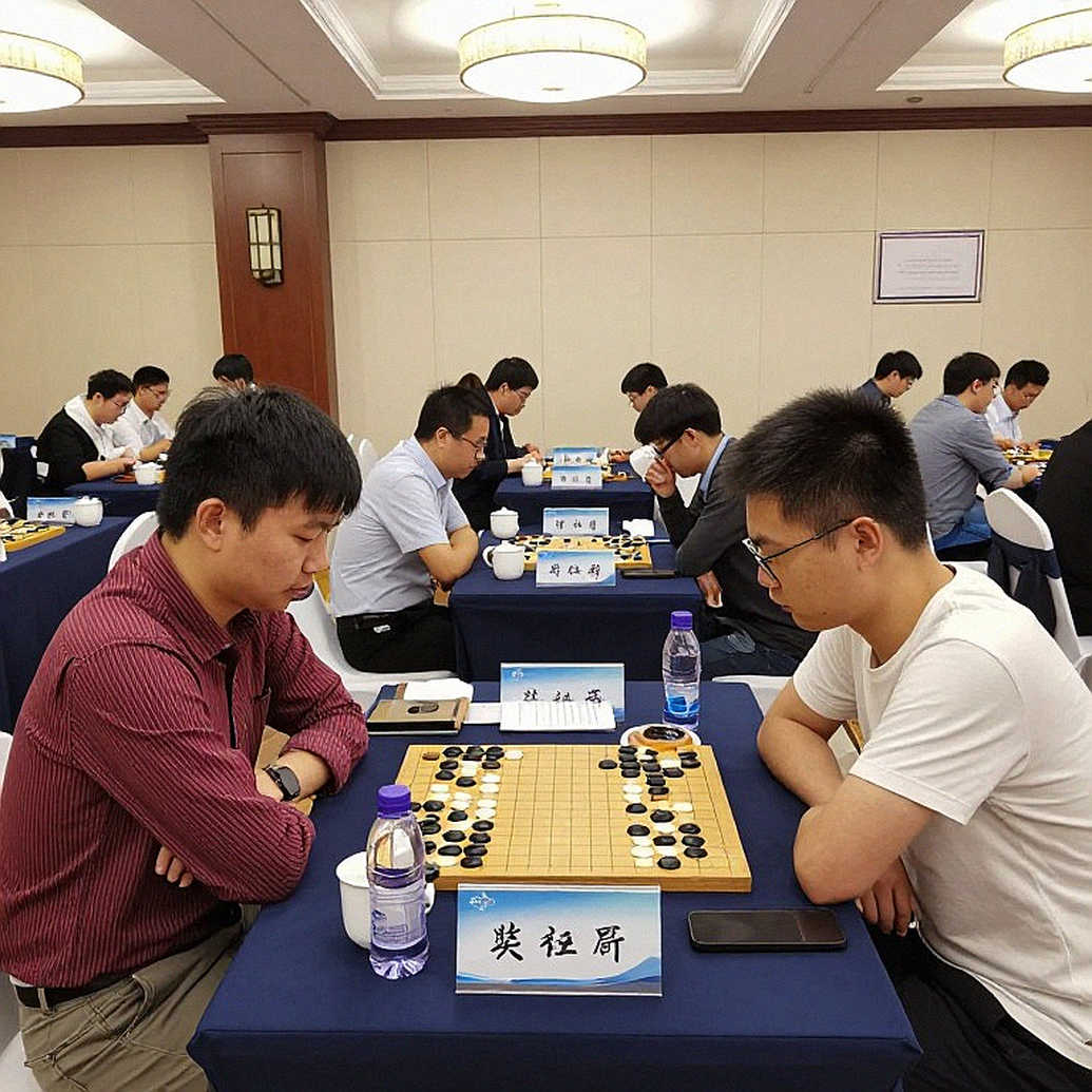 Samarkand gọi, ChessBase trả lời — và tôi ngồi đếm những nước cờ không tồn tại