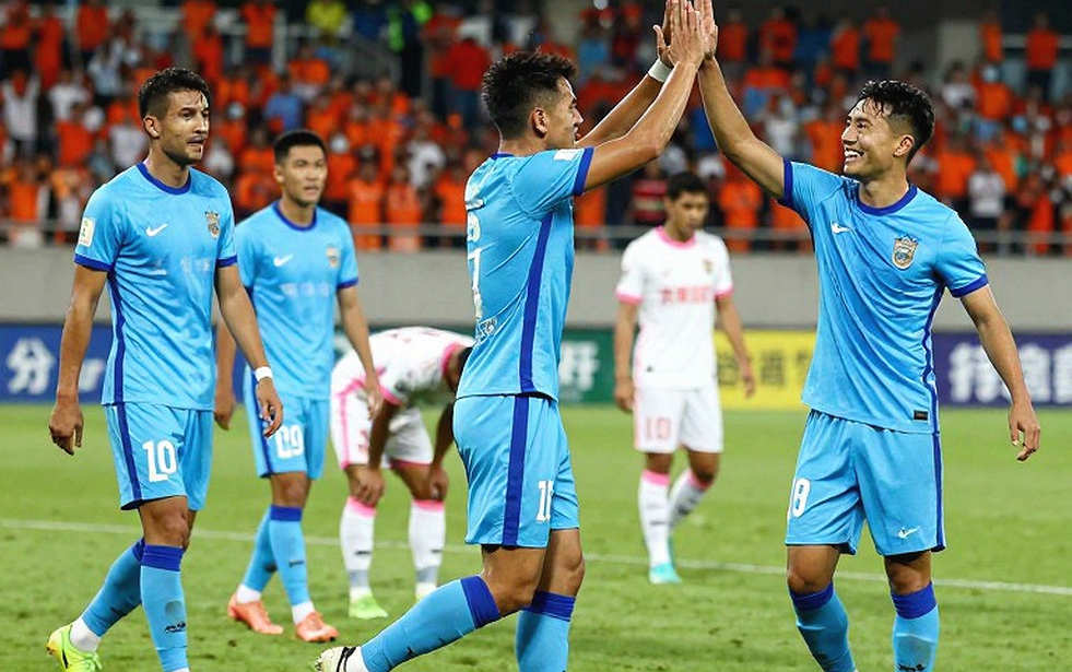 Tuyển trạch trẻ V.League: Bản hợp đồng ba năm ký trên ba trang giấy