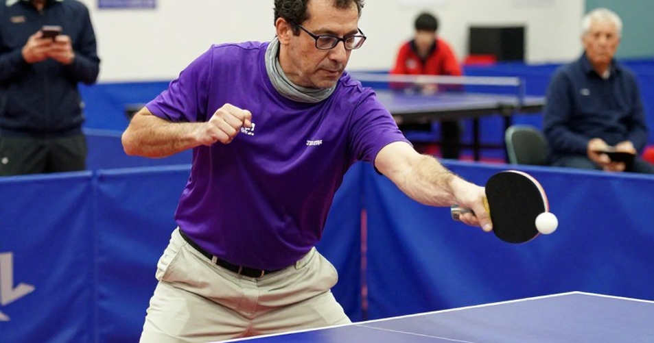 Bên trong buổi tập Cadet của Table Tennis England: micro, huấn luyện viên và tầng nền của một nền bóng bàn